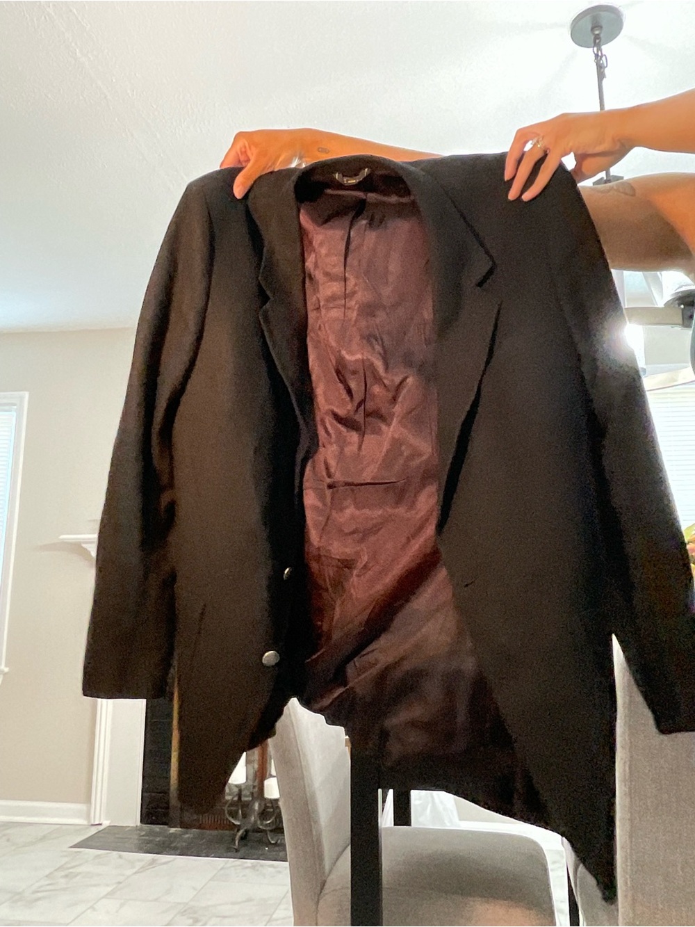 Oscar de la Renta Black Sport Coat with Brown Lining - Picture 4 of 11